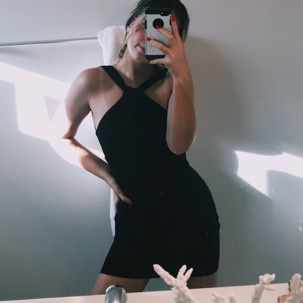 lulus black bodycon dress!!